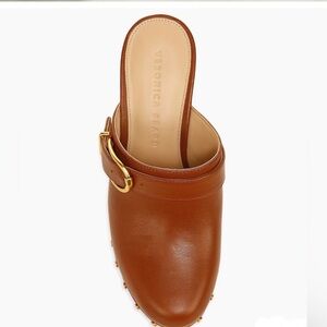New Veronica Beard Hendrix clogs hazelwood size 8. NWOT. Never worn